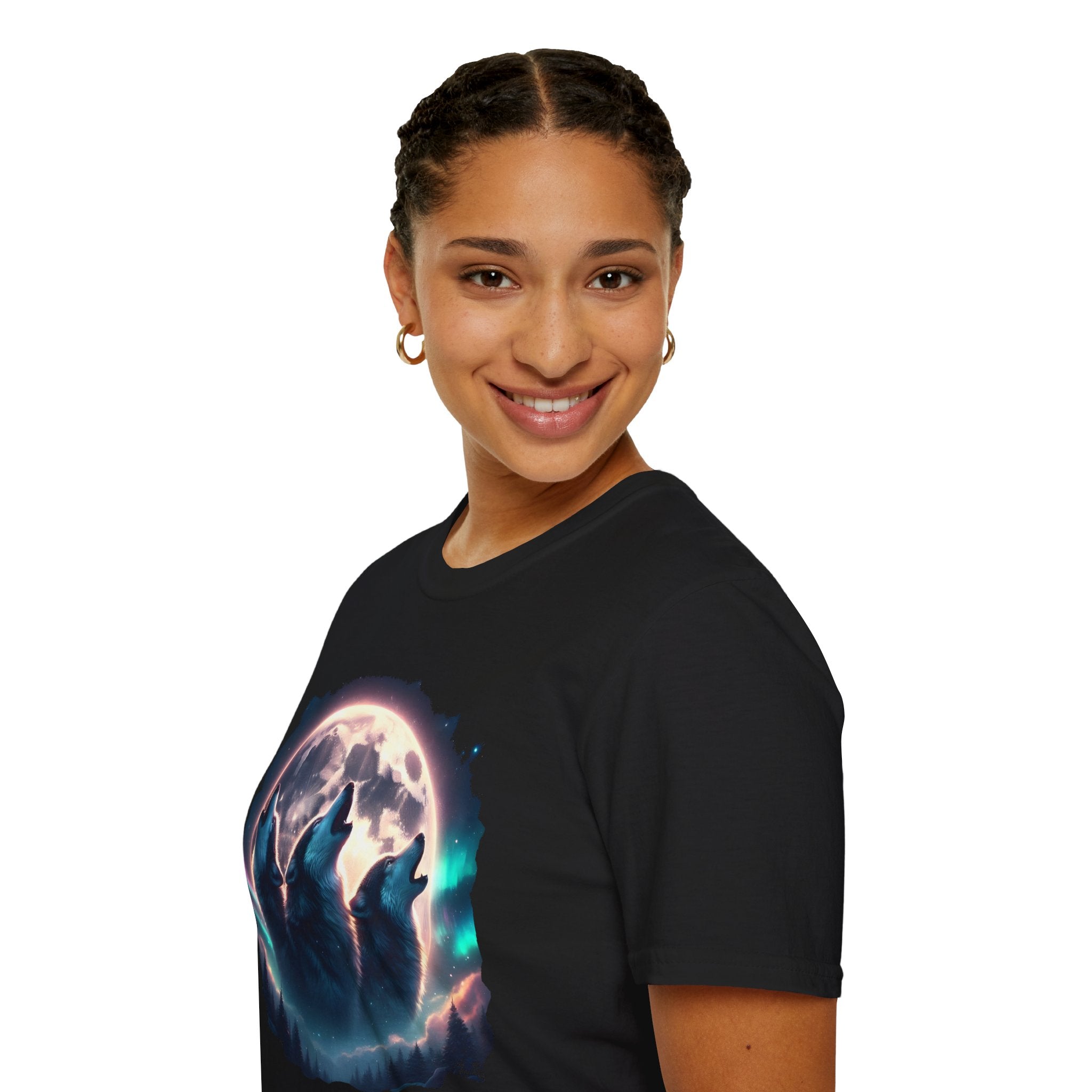 Wolves Howling Full Moon T-Shirt